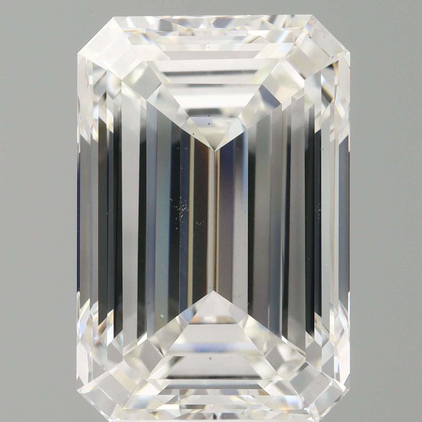 5.08 ct. emerald Lab Grown Diamond front image