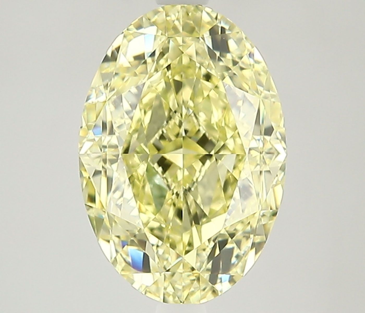 2.73 ct Oval diamond