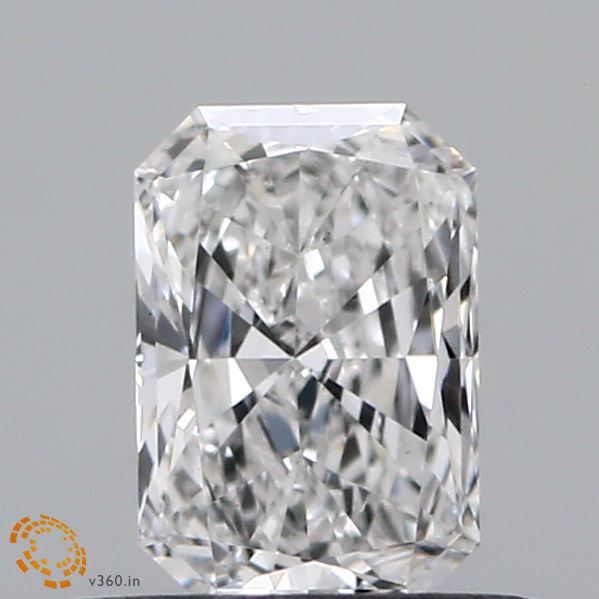 0.39 ct lab-grown Radiant Diamond