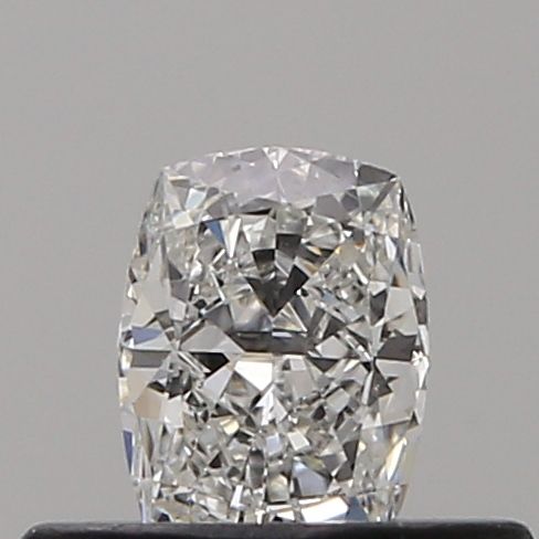 0.3 ct Cushion brilliant Diamond