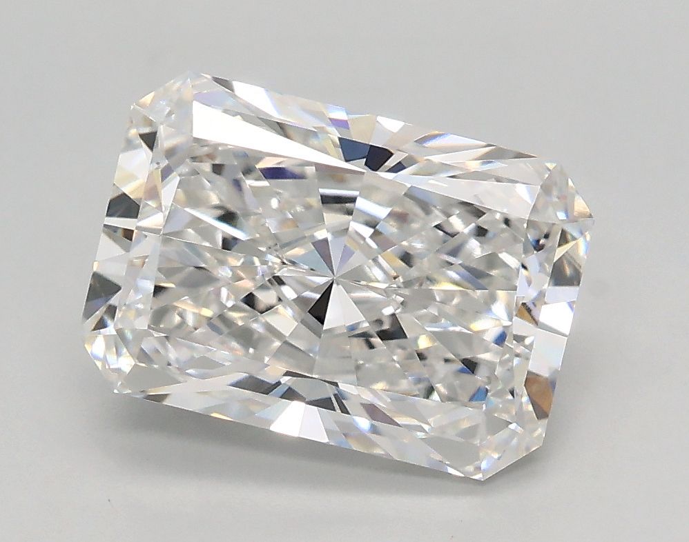 2.41 ct. radiant Lab Grown Diamond front image