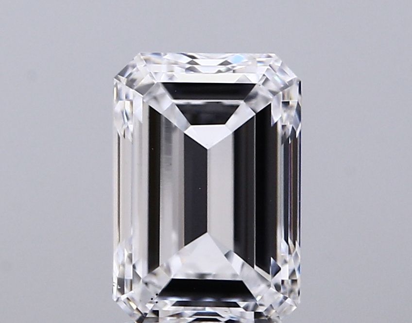2.71 ct. emerald Lab Grown Diamond front image