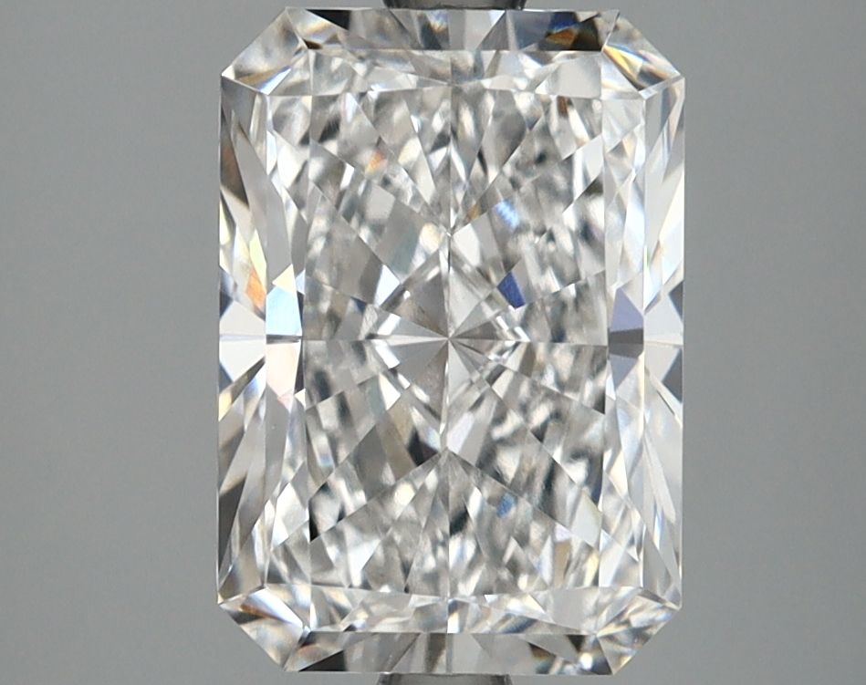 2.85 ct. radiant Lab Grown Diamond front image