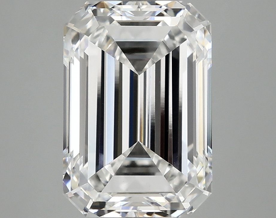 4.05 ct. emerald Lab Grown Diamond front image