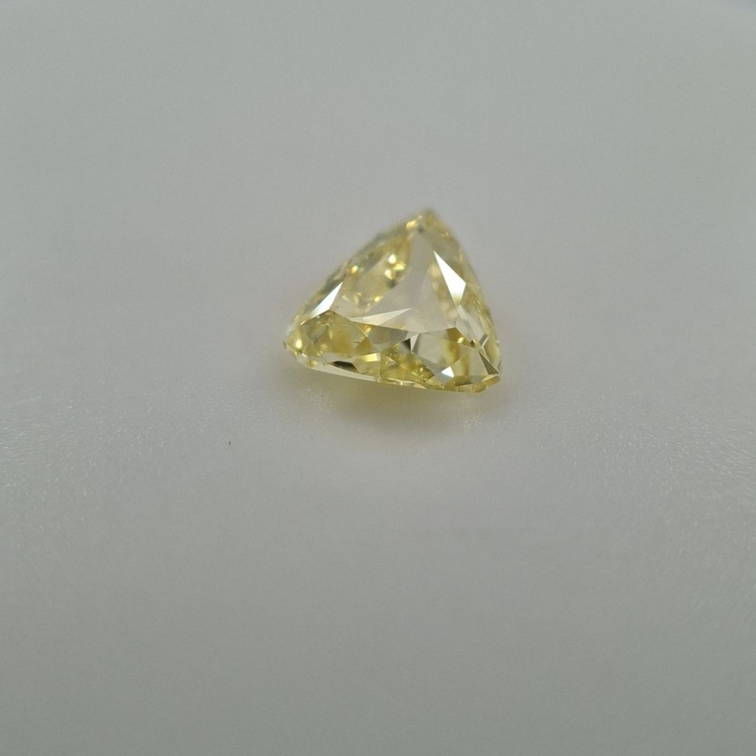 1.14 ct Trilliant Diamond