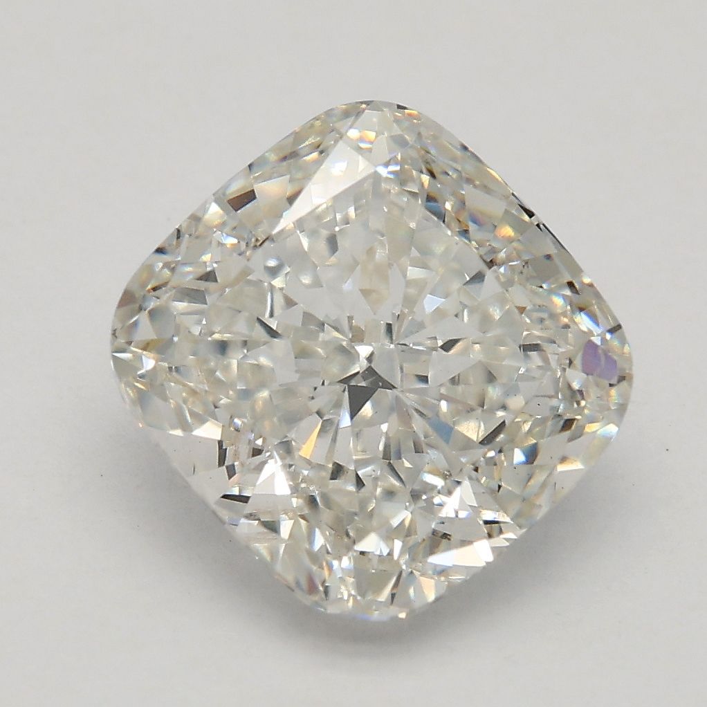 2.72 ct Cushion Brilliant diamond