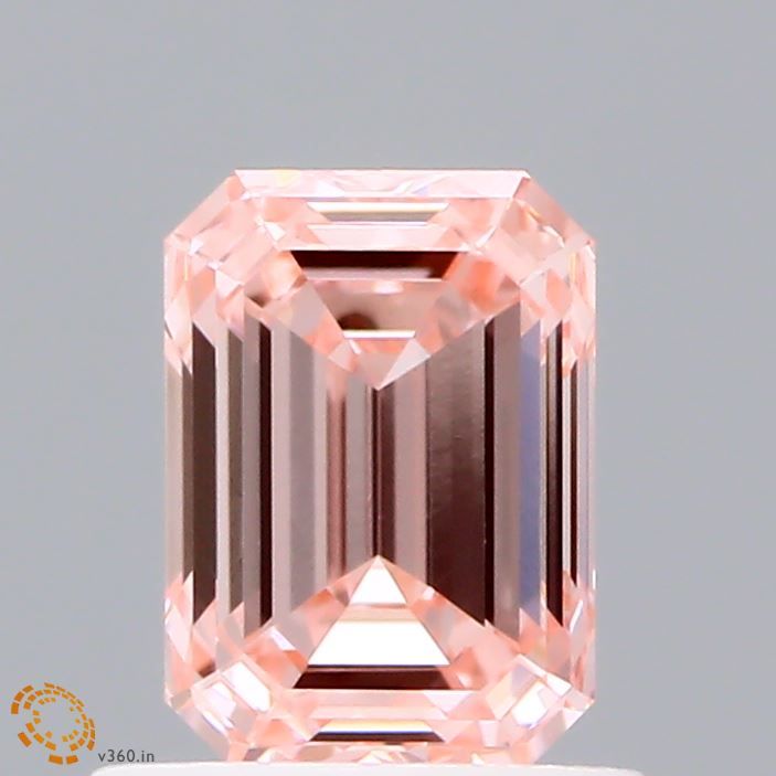 0.94 ct Emerald diamond