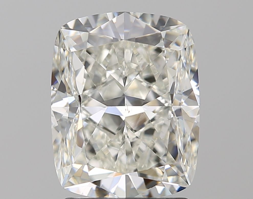 2.51 ct Cushion Brilliant diamond