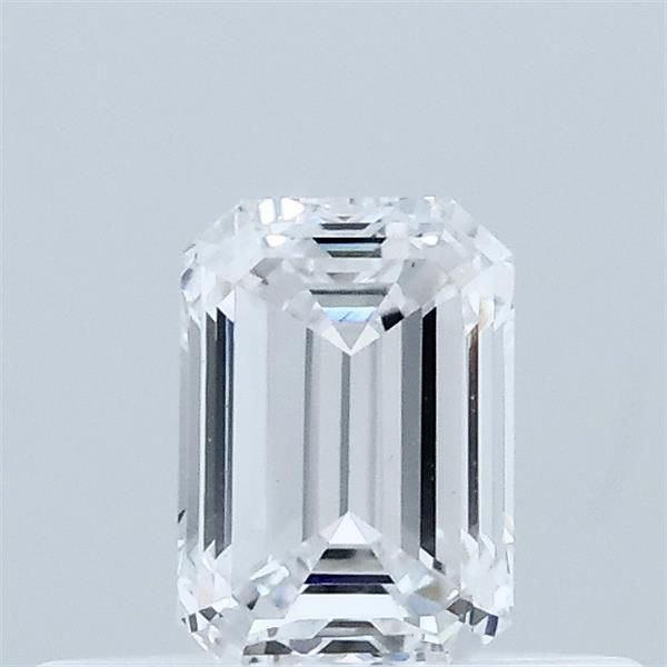 0.35 ct lab-grown Emerald Diamond