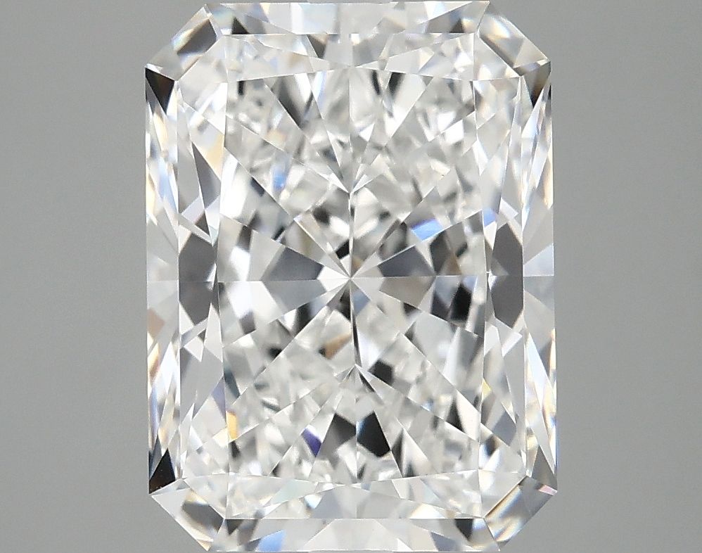 5.05 ct. radiant Lab Grown Diamond front image