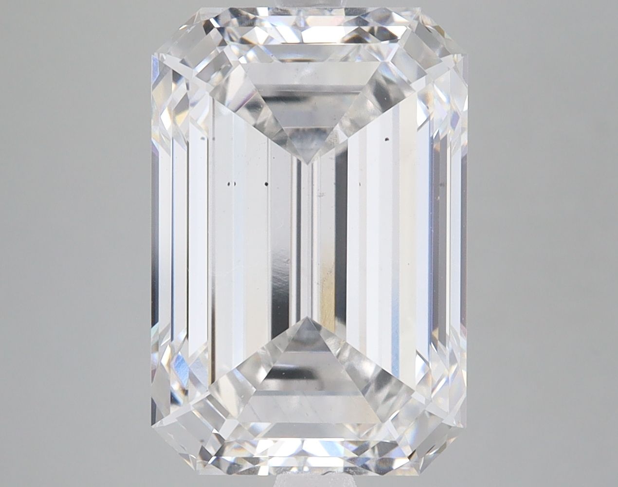 Diamant Émeraude 7.15 ct - Couleur F - Pureté VS2