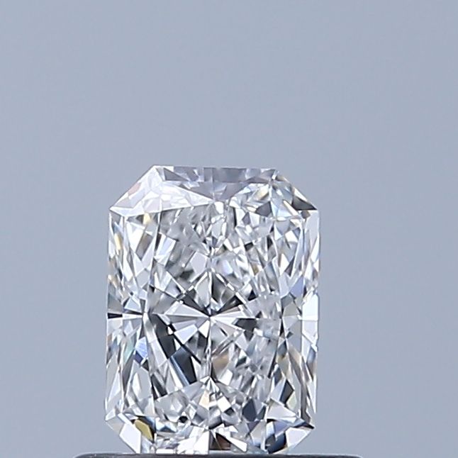 0.52 ct lab-grown Radiant Diamond