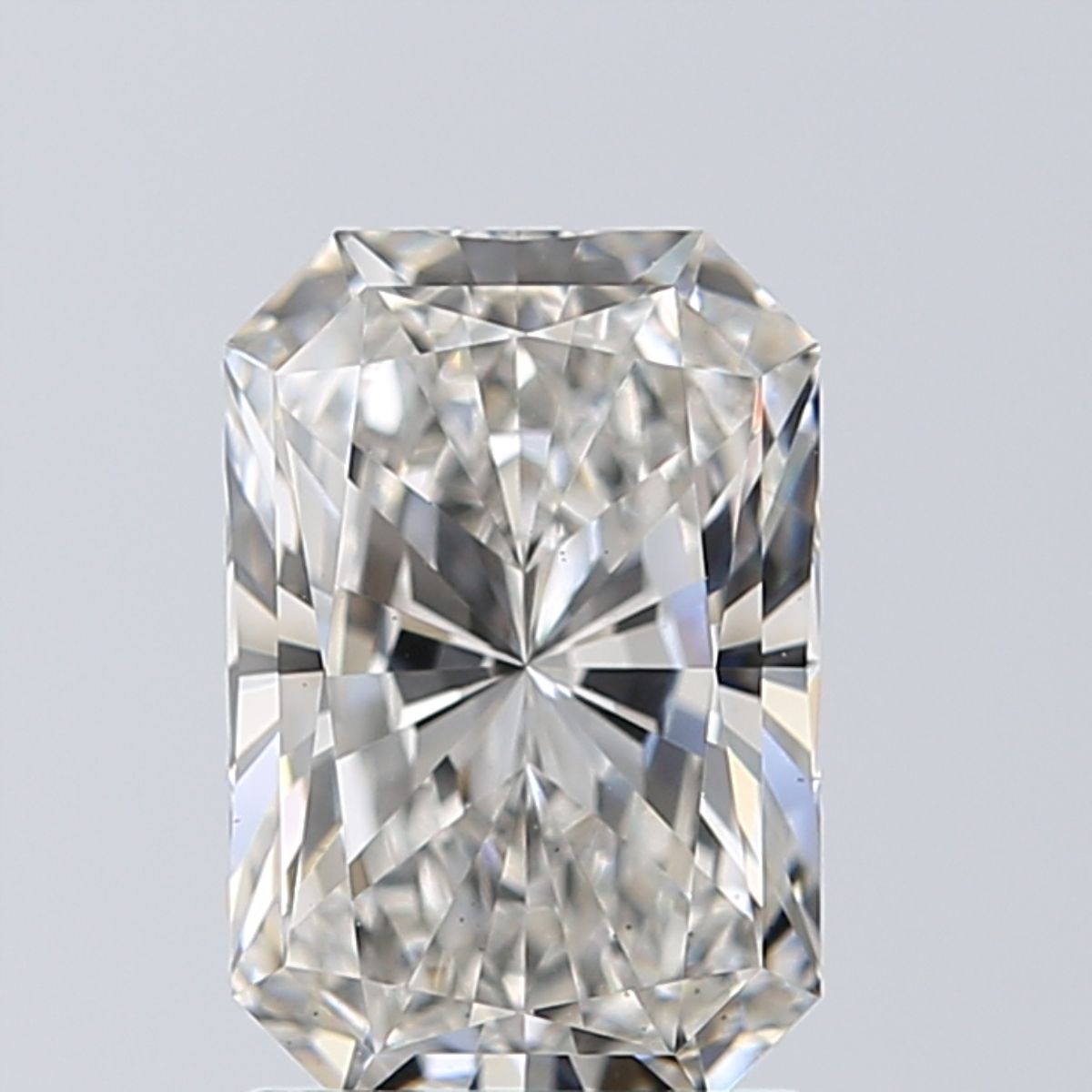 1.5 ct lab-grown Radiant Diamond
