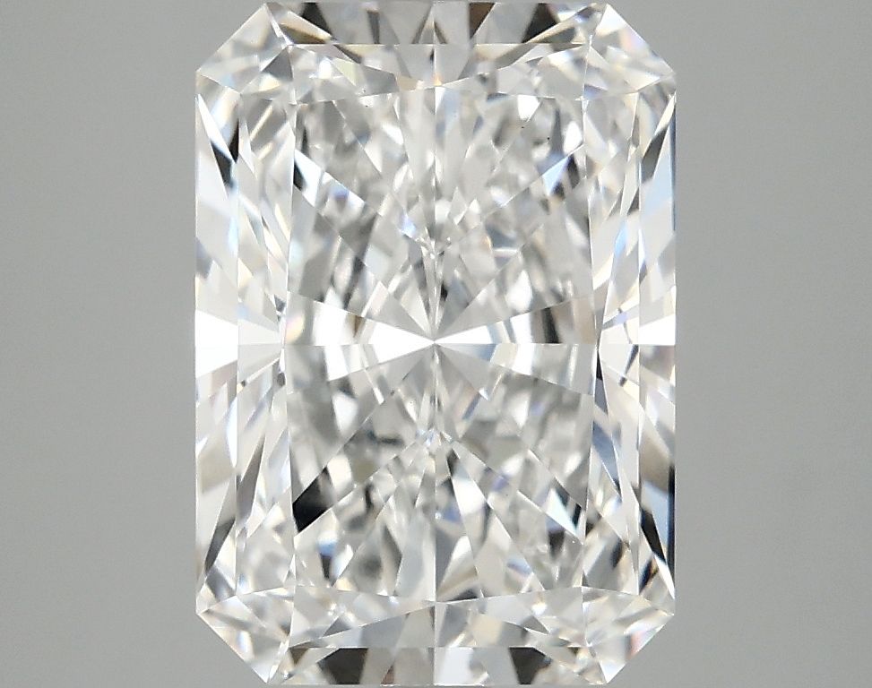 4.19 ct. radiant Lab Grown Diamond front image