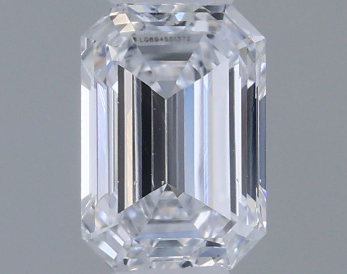 0.22ct Emerald diamond