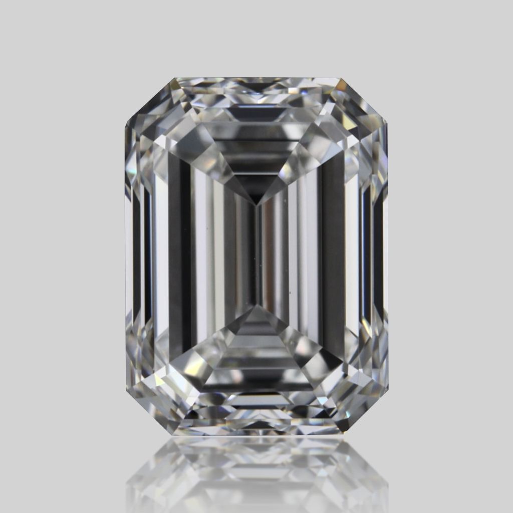 0.70 ct Emerald diamond