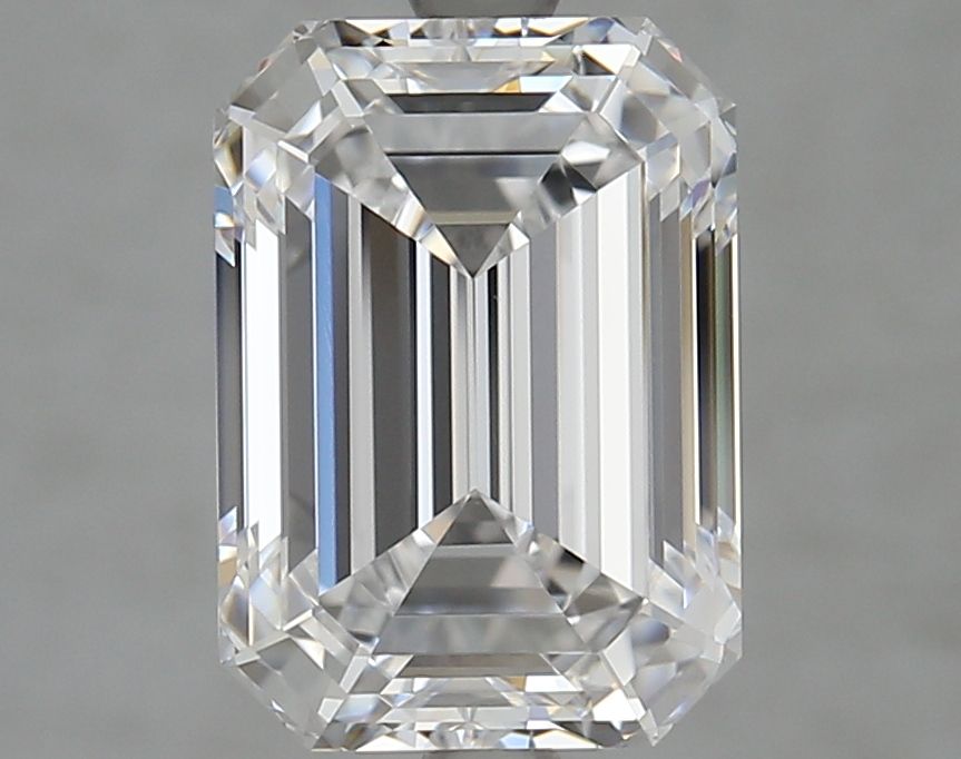 4.14 ct. emerald Lab Grown Diamond front image