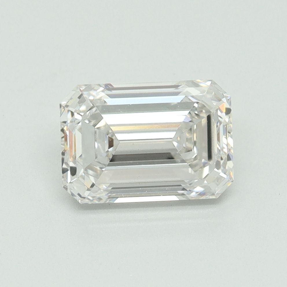 1.71 ct. emerald Lab Grown Diamond front image