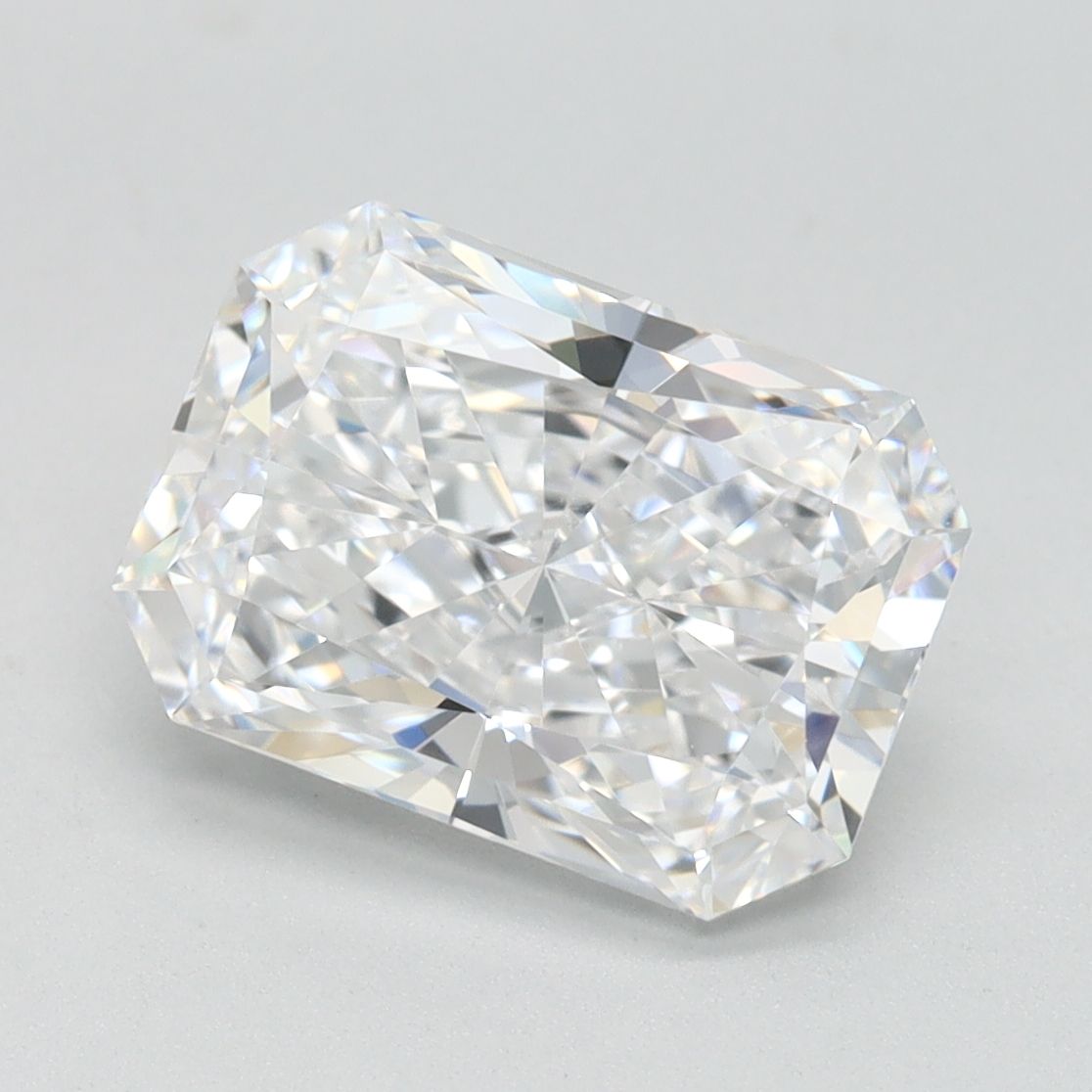 2.38 ct. radiant Lab Grown Diamond front image