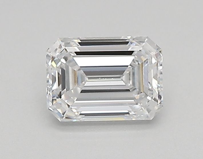 0.48 ct lab-grown Emerald Diamond