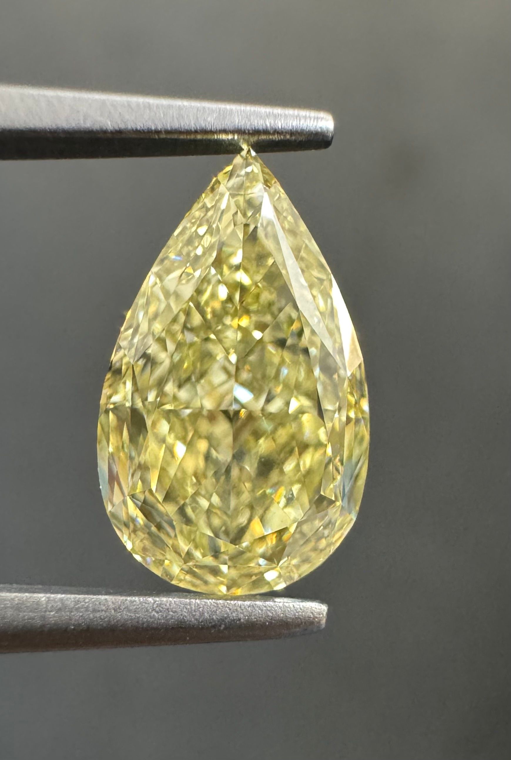 2.05 ct Pear diamond