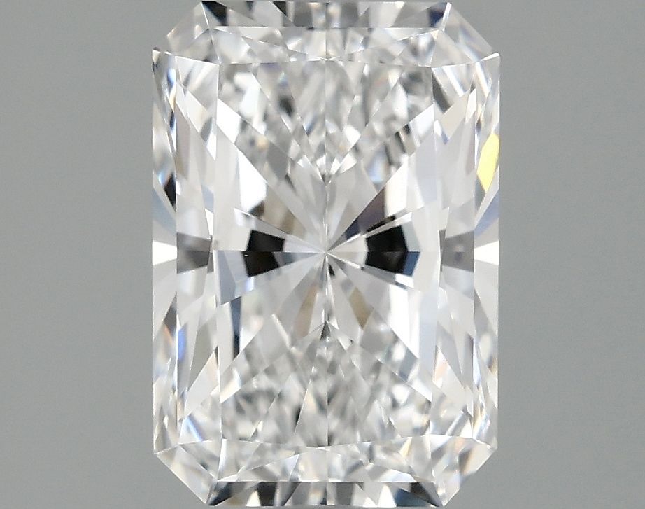 1.58 ct. radiant Lab Grown Diamond front image