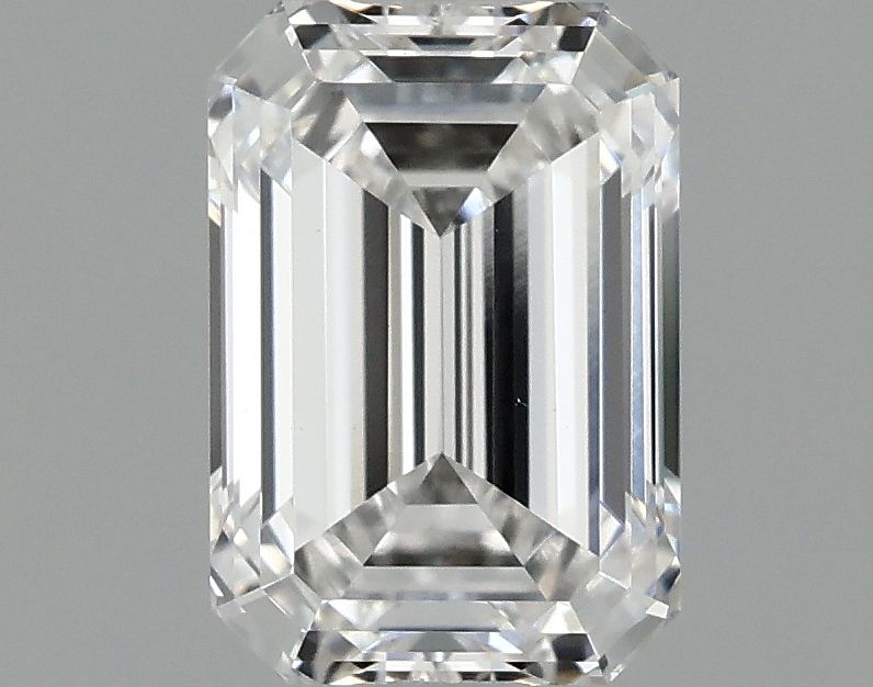 1.09 ct. emerald Lab Grown Diamond front image