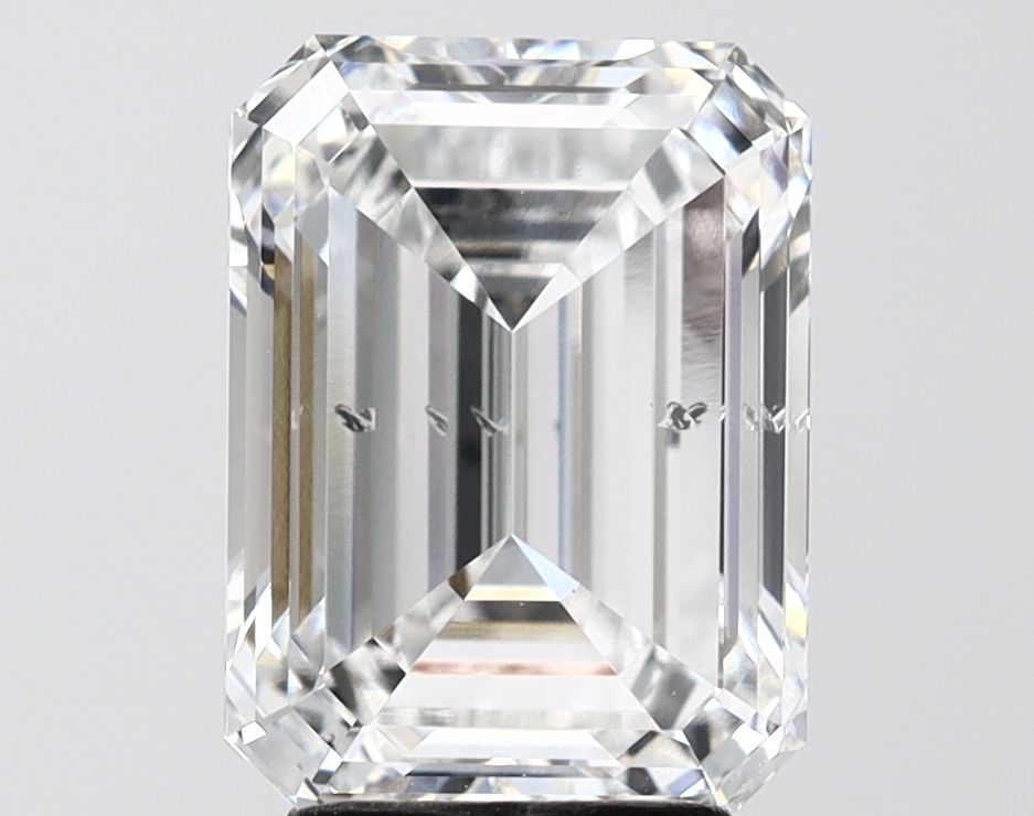 4.01ct Emerald diamond