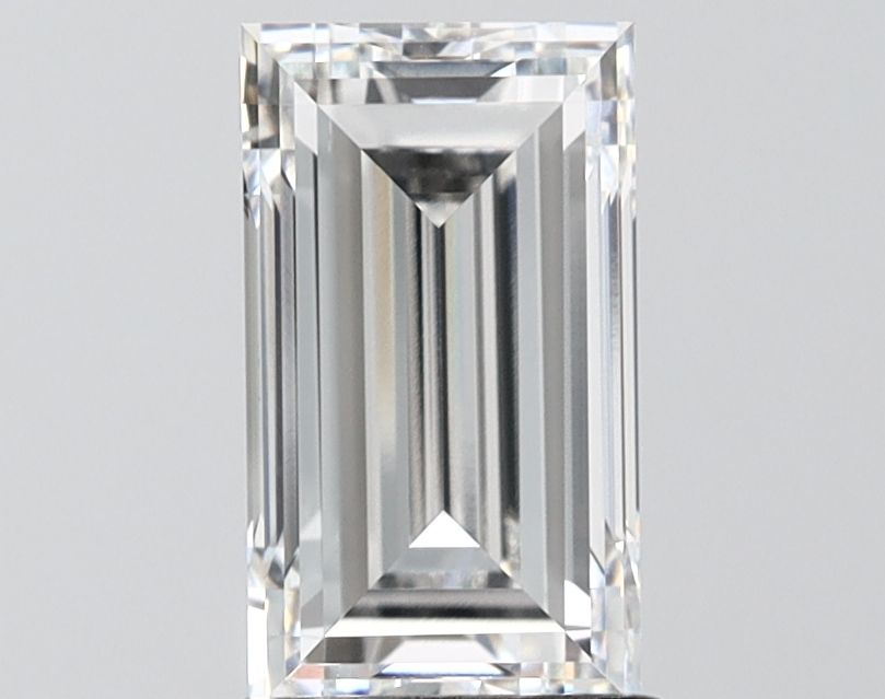 1.83 ct Baguette diamond