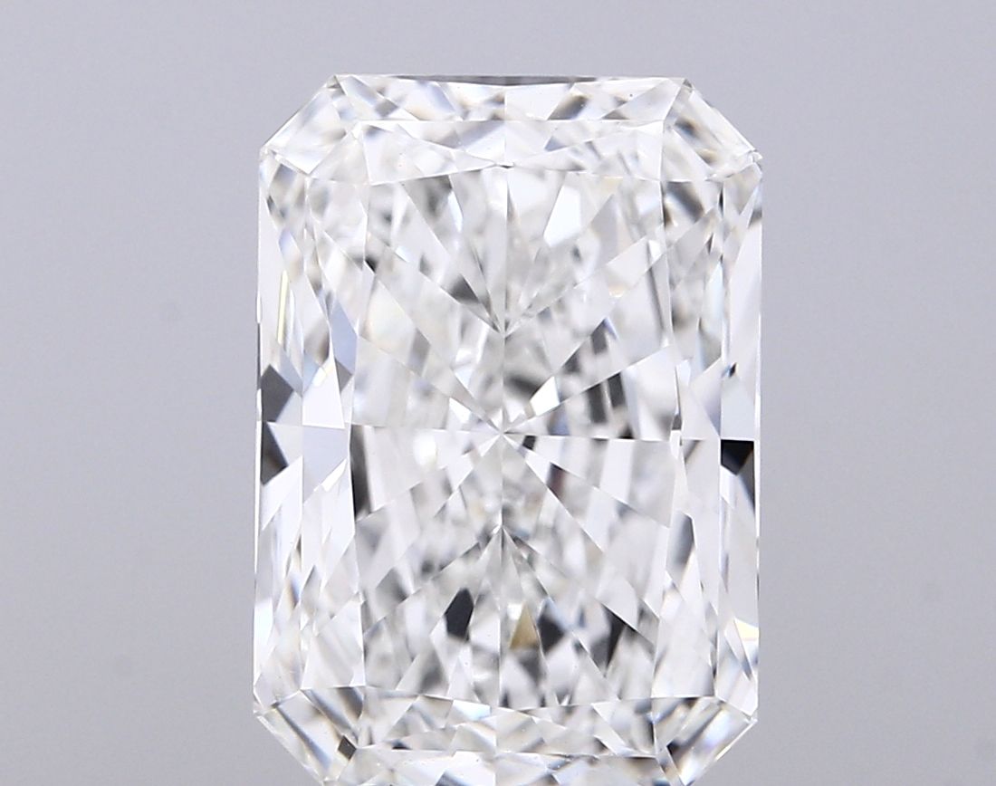 6.09 ct. radiant Lab Grown Diamond front image