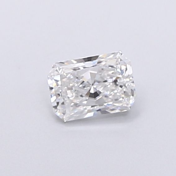 0.46 ct lab-grown Radiant Diamond