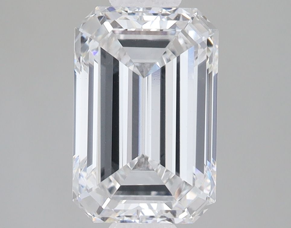 2.81 ct. emerald Lab Grown Diamond front image