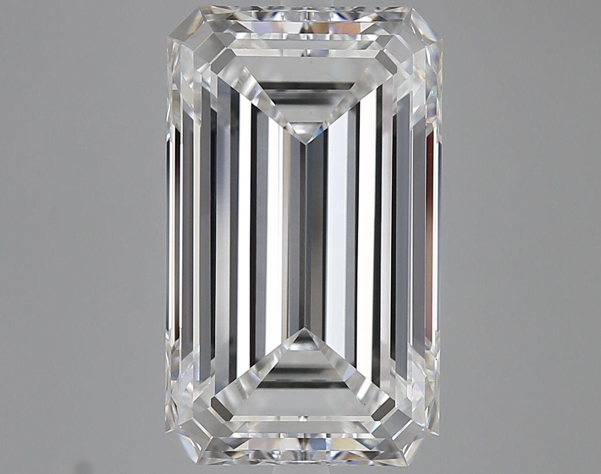 9.01 ct. emerald Lab Grown Diamond front image
