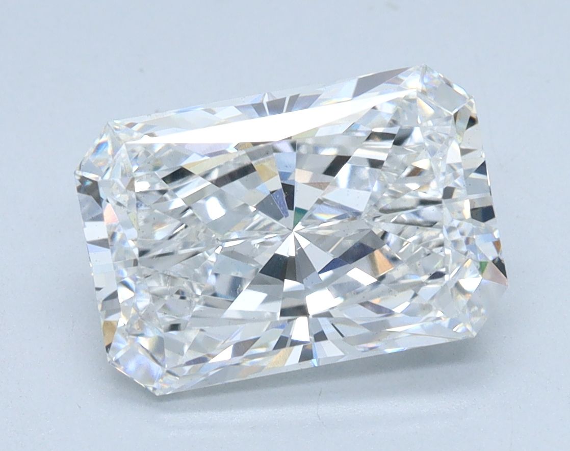 2.60 ct. radiant Lab Grown Diamond front image