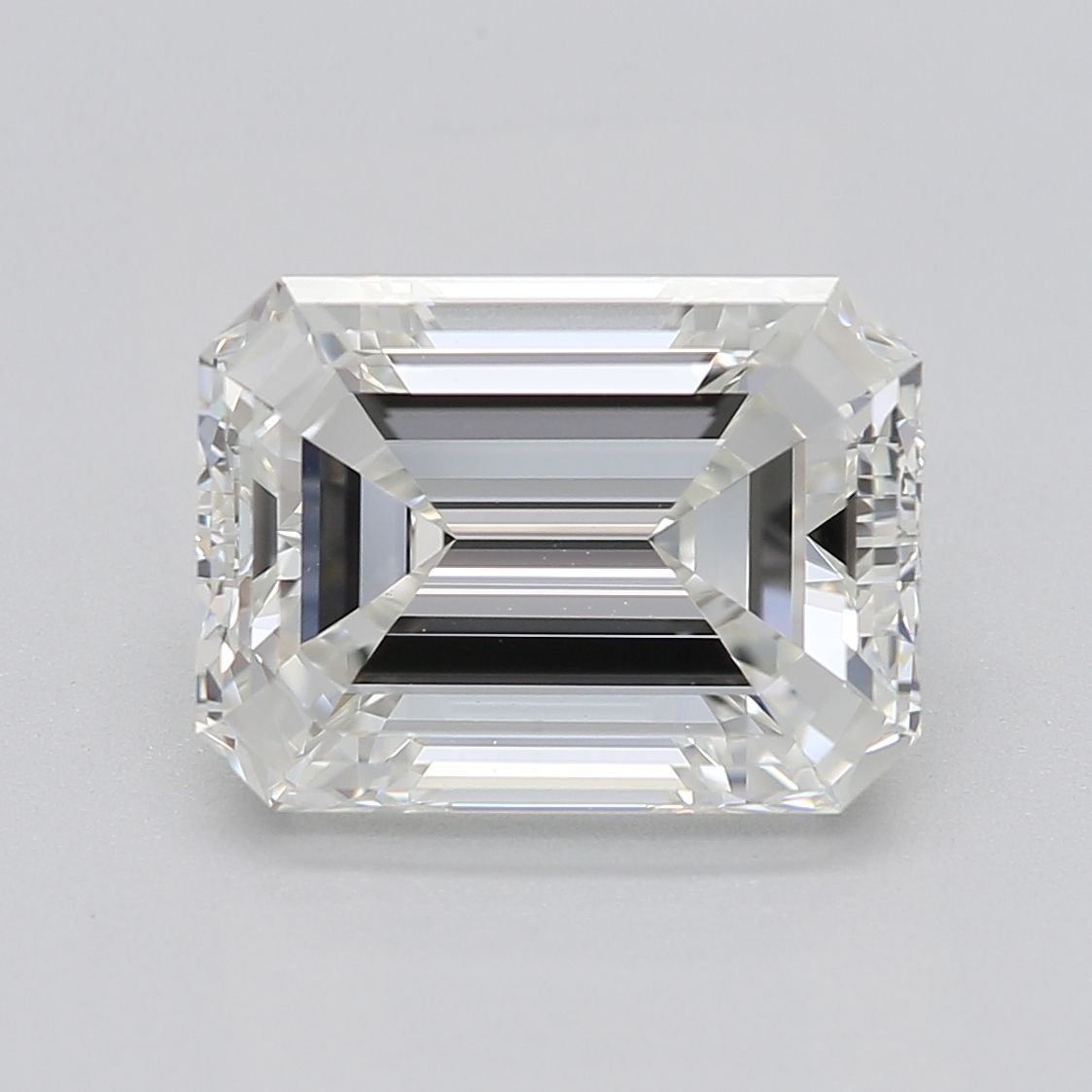 2.02 ct Emerald diamond