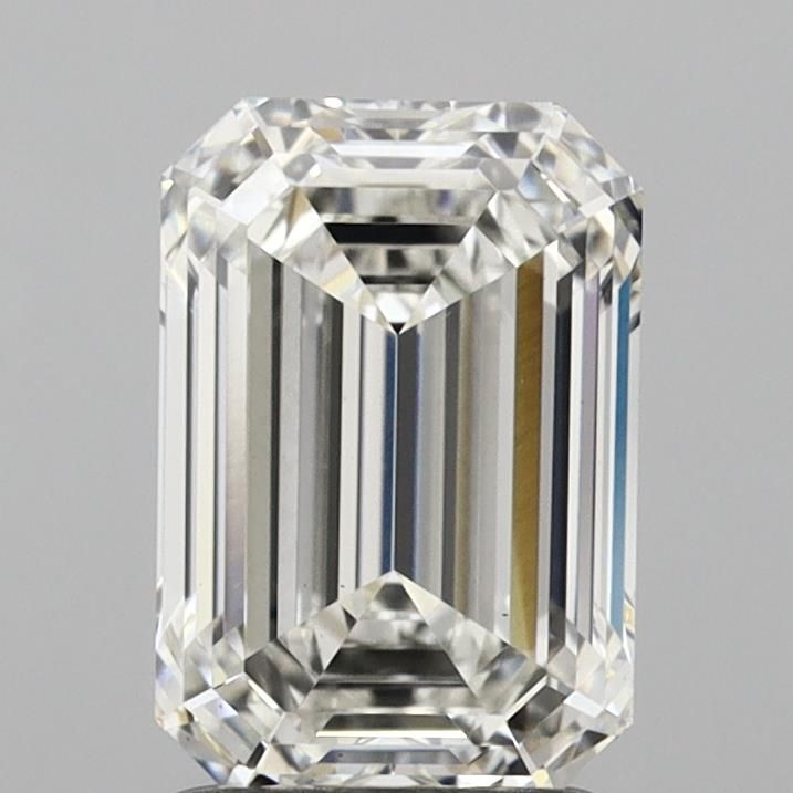 2.22 ct Emerald diamond