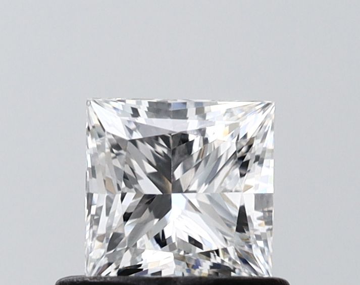 0.7 ct lab-grown Princess Diamond