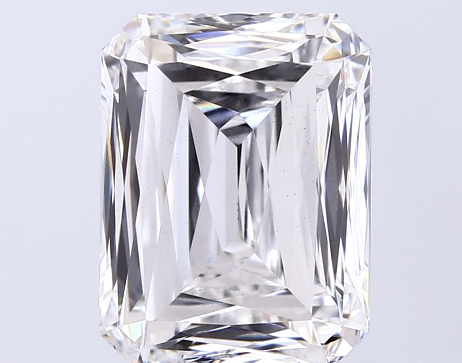 7.68 ct. radiant Lab Grown Diamond front image