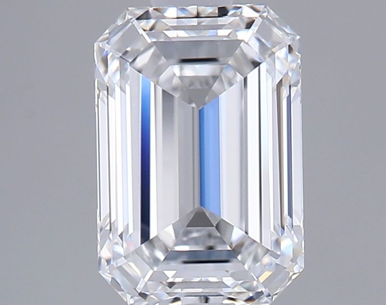 1.31 ct. emerald Lab Grown Diamond front image
