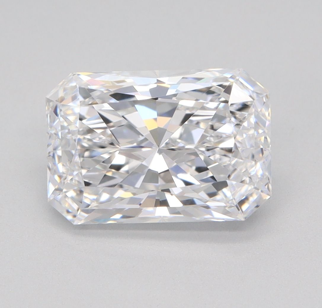 1.52 ct. radiant Lab Grown Diamond front image