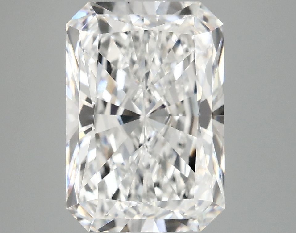 3.90 ct. radiant Lab Grown Diamond front image