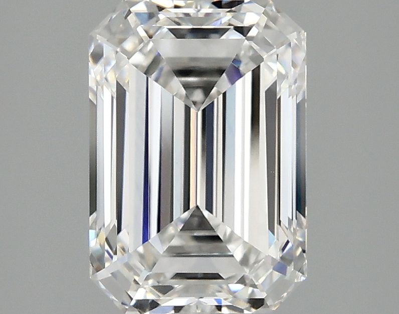 2.59 ct. emerald Lab Grown Diamond front image