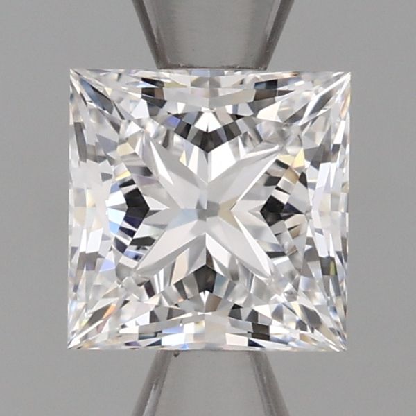 0.98 ct. princess Lab Grown Diamond front image