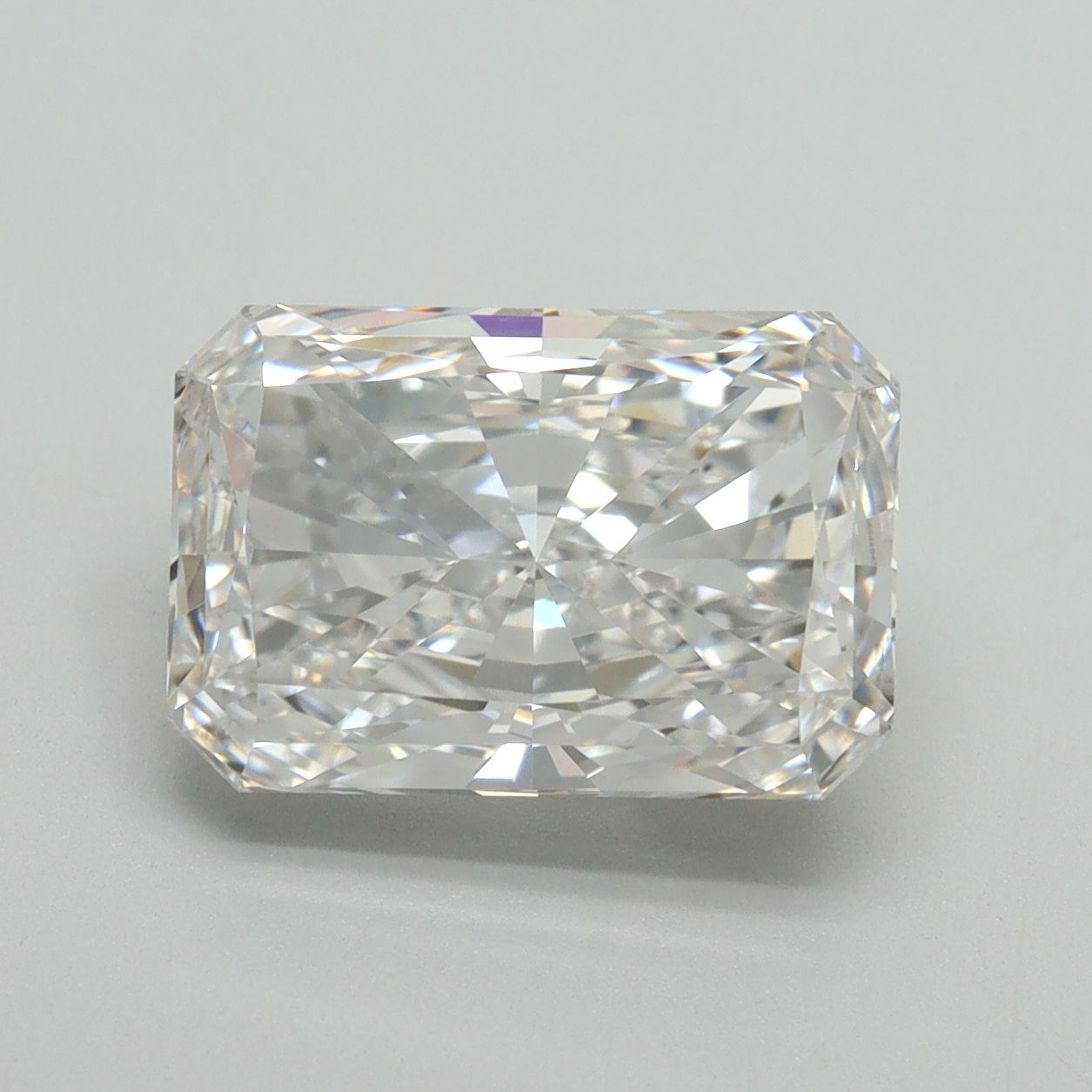 4.03 ct. radiant Lab Grown Diamond front image