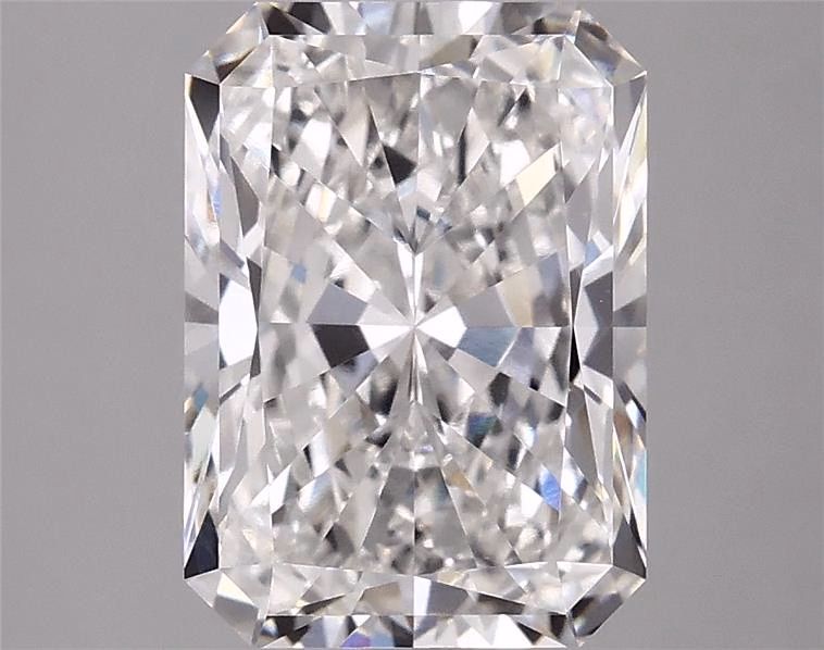 2.77 ct. radiant Lab Grown Diamond front image