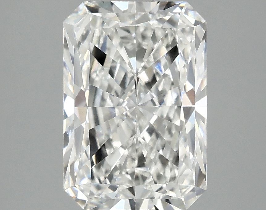 2.87 ct. radiant Lab Grown Diamond front image