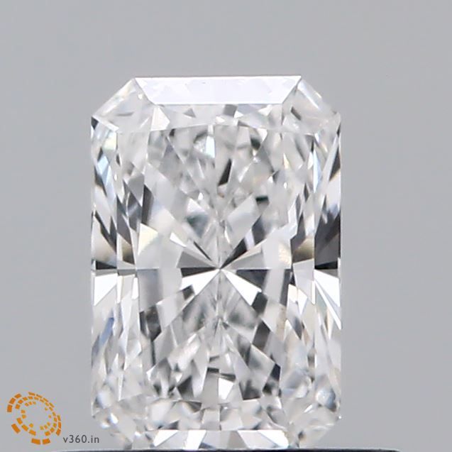 0.63 ct lab-grown Radiant Diamond