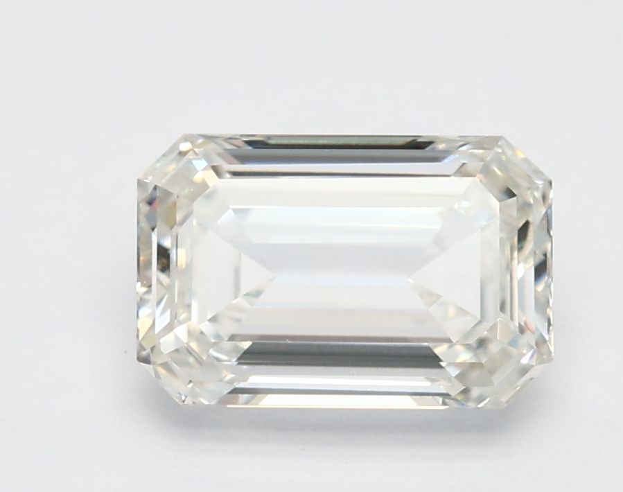1.24 ct Emerald diamond