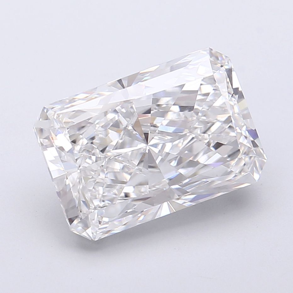 4.73 ct. radiant Lab Grown Diamond front image