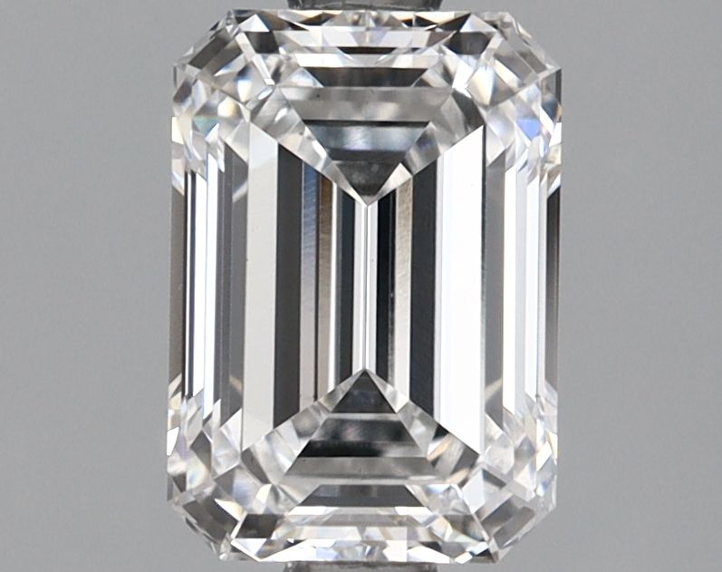 1.54 ct. emerald Lab Grown Diamond front image
